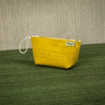 Beauty Tasche klein Filz Bergauf Suedtirol gelb