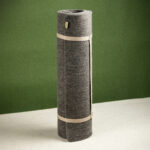 Yoga Gymnastikmatte Filz mittelgrau Bergauf Suedtirol